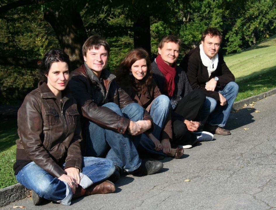 Photo: Valérie Bernard, violon; Pascal Desarzens, violoncelle; Jean-Samuel Racine, clarinette; Virginie Falquet, piano; Jérôme Faller, texte, récitant 